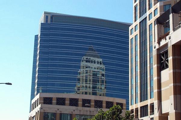 555 City Center