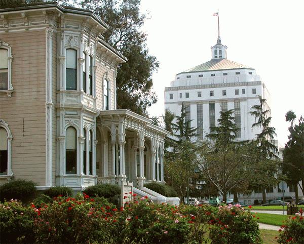 Alameda County Courthouse