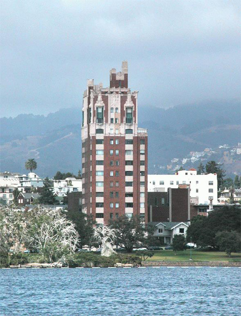 Bellevue-Staten Apartments