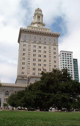 Die Oakland City Hall