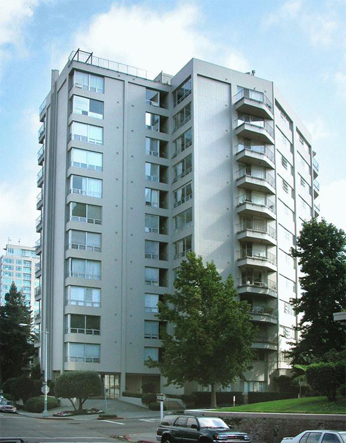 Lake Royal Apartments