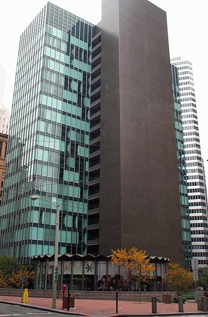 One Bush Plaza