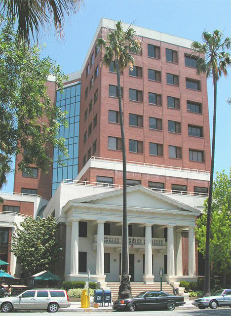 152 North 3rd