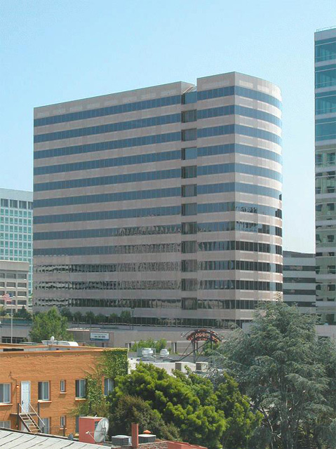 Ten Almaden