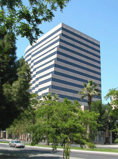 Ten Almaden